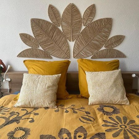 Appartement Cosy Au Coeur De La Ville D'ออช ภายนอก รูปภาพ